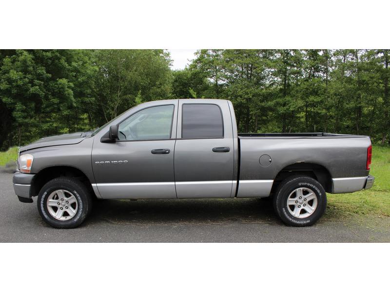 *DODGE PICKUP RAM 1500. V8 4,7L XLT double...