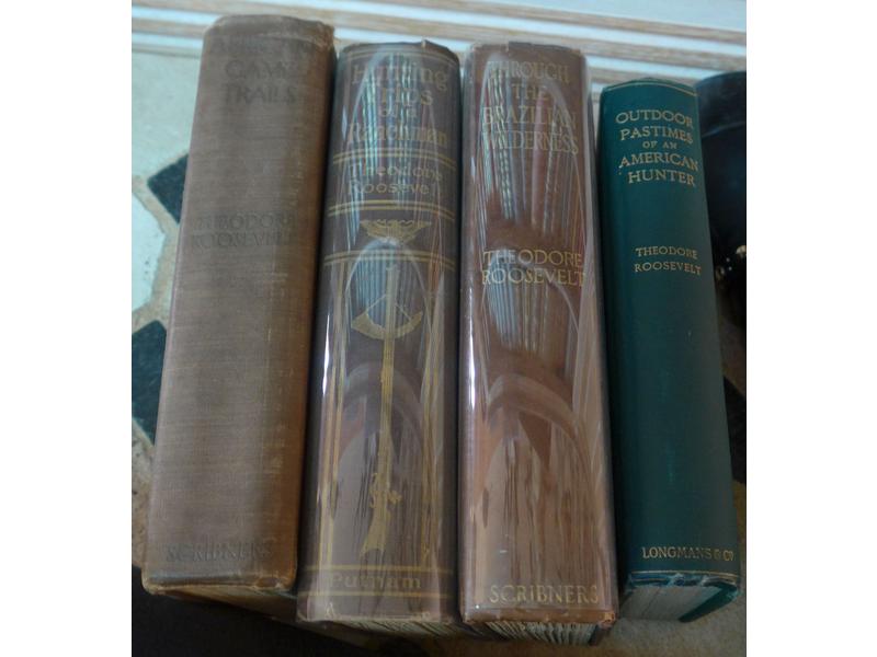 LOT DE 3 OUVRAGES :