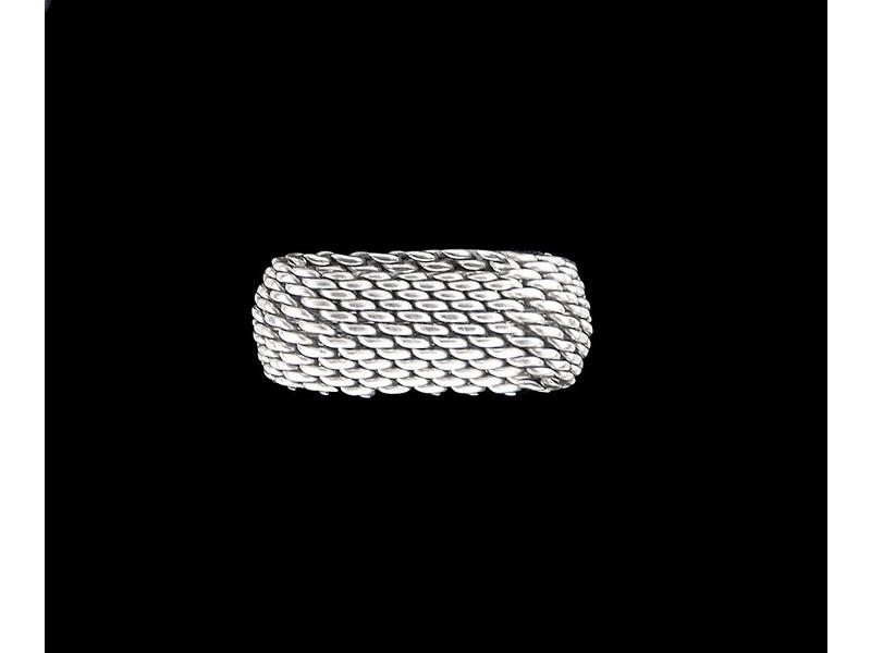 TIFFANY & CO