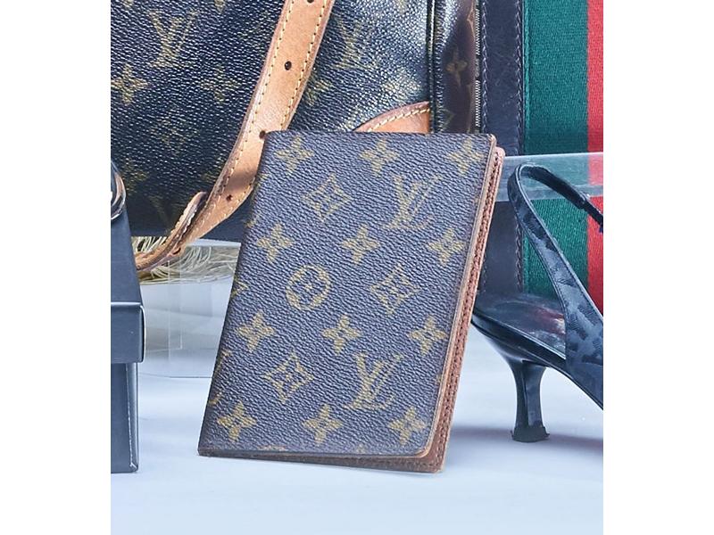 Louis VUITTON, Paris