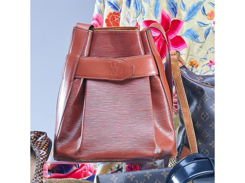 VUITTON
