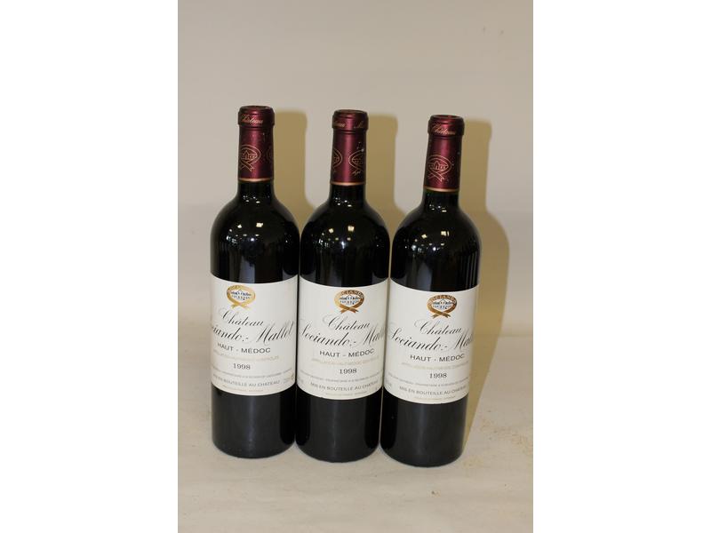 3 blles CH. SOCIANDO MALLET, Haut Médoc,...