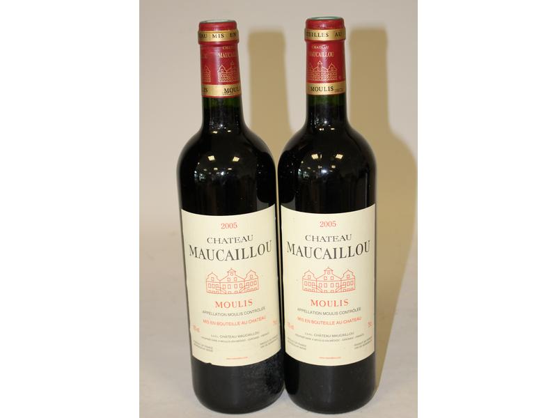 2 blles CH. MAUCAILLOU, Moulis, 2005