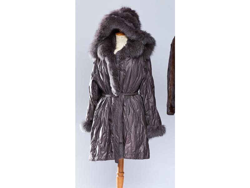 MANTEAU 3/4 à capuche imperméable marron...