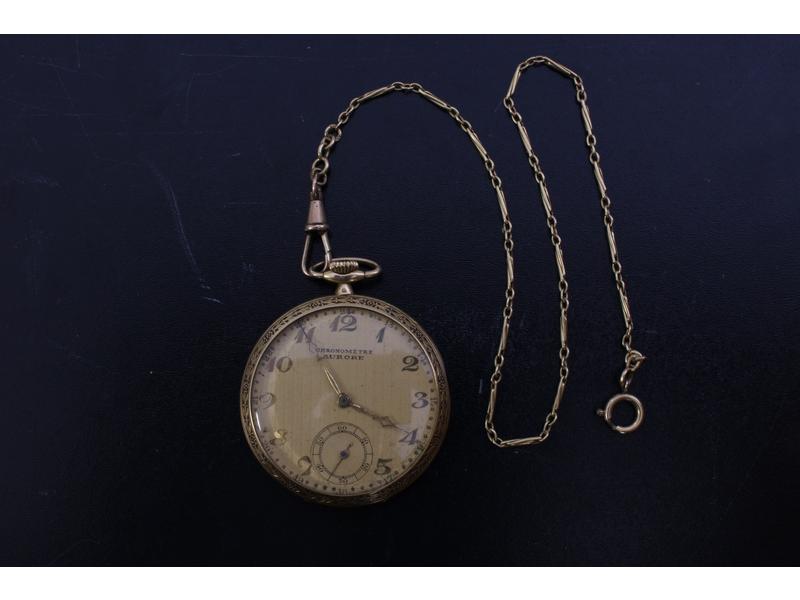 MONTRE GOUSSET CHRONOMETRE AURORE en or jaune...