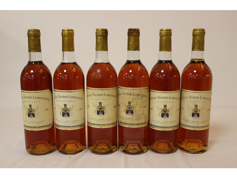 6 Blles CH. BASTOR LAMONTAGNE Sauternes 1990
Et....