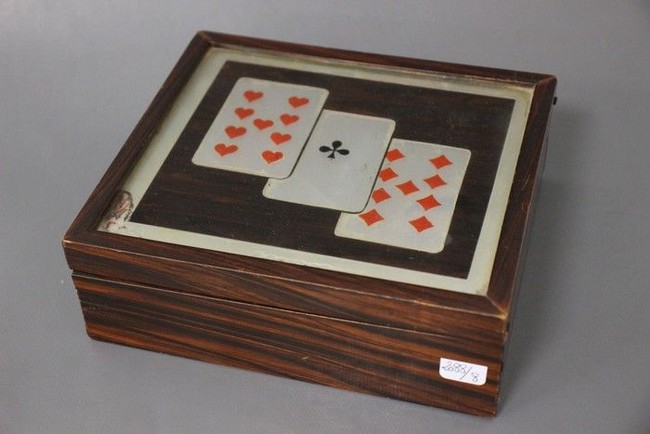BOÎTE A CARTES A JEUX en placage de bois...