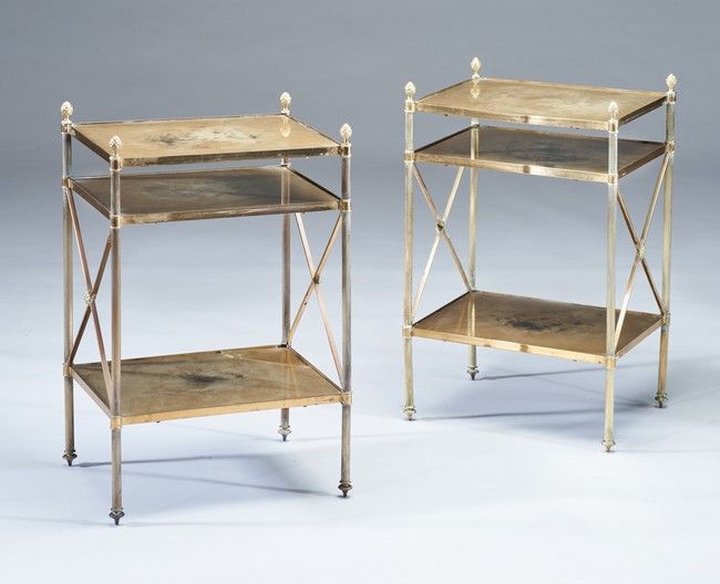 PAIRE DE BOUTS DE CANAPÉ ou TABLES DE CHEVET...