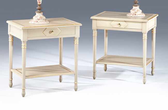 PAIRE DE TABLES DE CHEVET rectangulaires,...