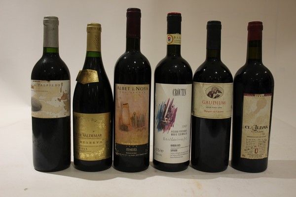 Lot de 6 blles de vins de vins étrangers...