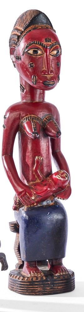STATUETTE DE MATERNITE en bois polychromé...