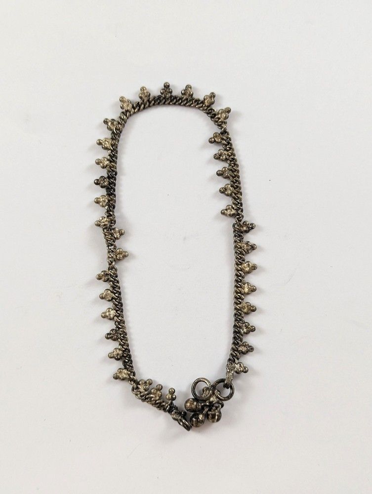 BRACELET DE CHEVILLE en métal à décor de...