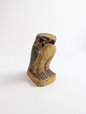 STATUETTE votive en bois et polychromie figurant...