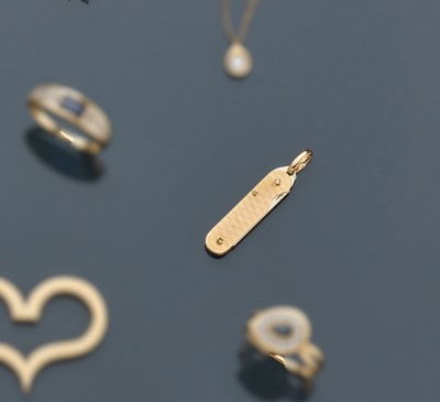 PENDENTIF en or jaune (750) deux tons, en...