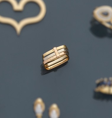 BAGUE trois ors (750) formée de 3 anneaux...