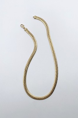 COLLIER en or (750) à mailles plates tre...