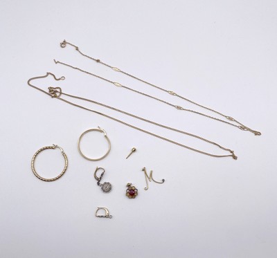 ENSEMBLE DE BIJOUX en or (750) incomplets...