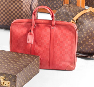 LOUIS VUITTON