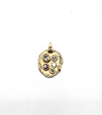 PENDENTIF en or (750) de forme libre façon...