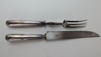 COUVERT A DÉCOUPER, manche en argent fourré...