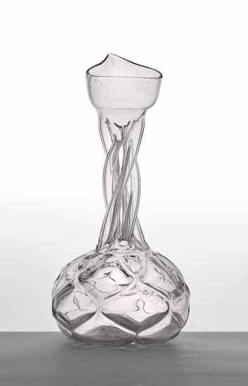 KUTTROLF en verre soufflé et modelé à chaud...